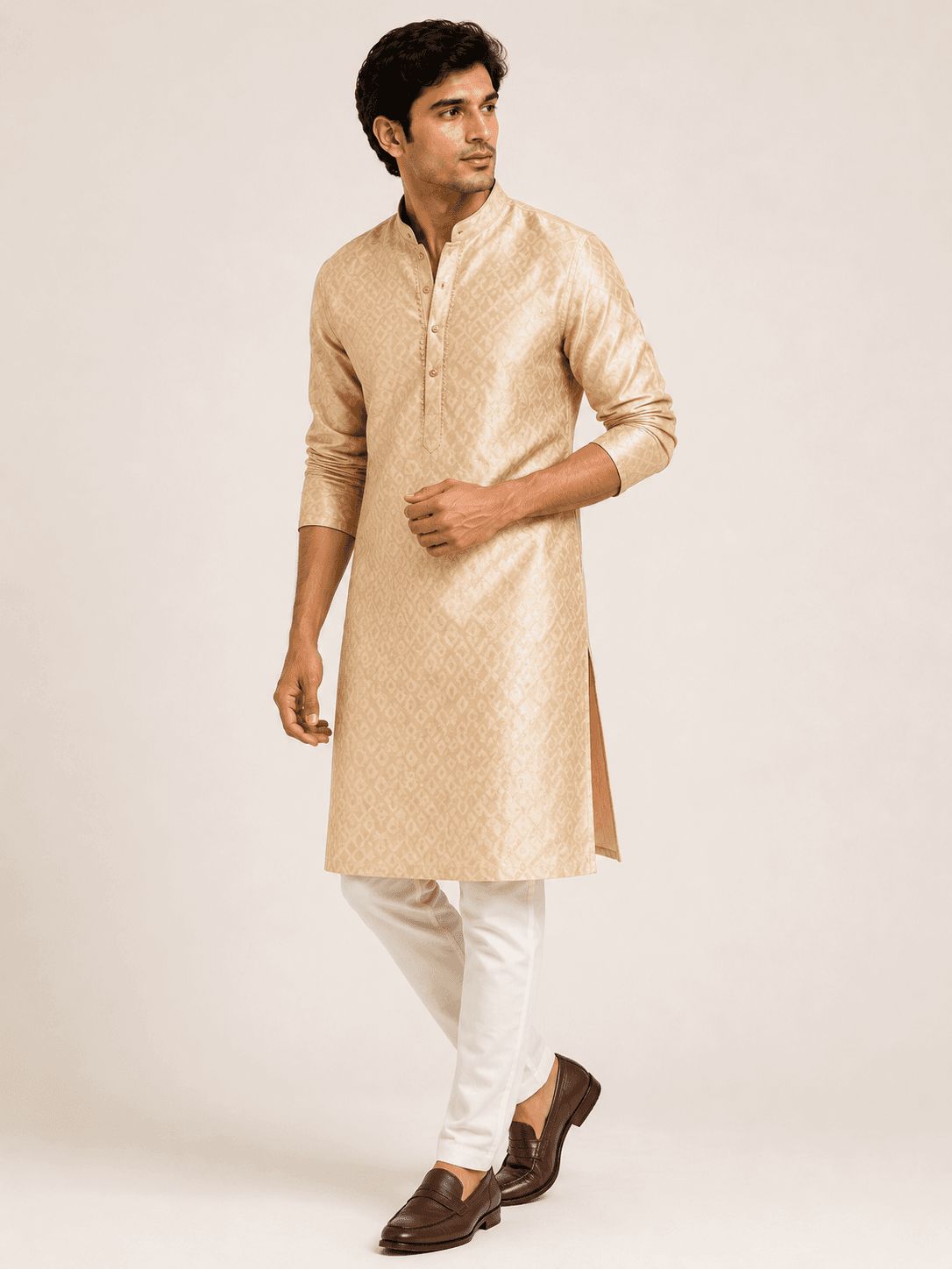 Men's Embroidered Ethnic Kurta